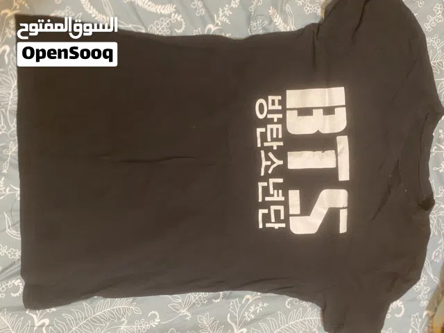 تيشيرت btsمستعمل قياس صغير