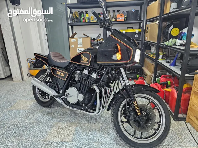 Honda cbx750