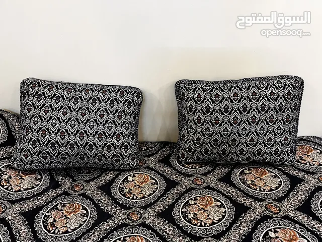 جلسة للبيع