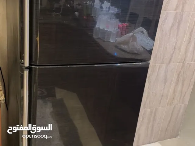تلاجة شارب للبيع