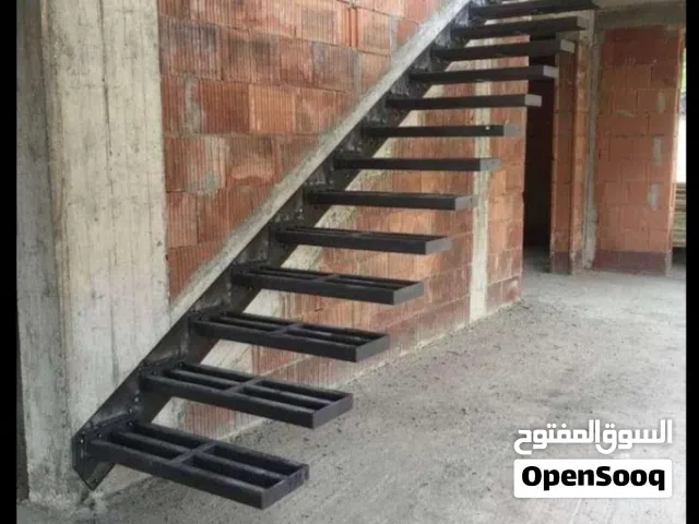 حداد كريتال جده