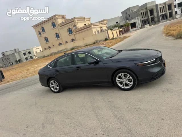 للبيع اكورد 2023 حادث بسيط باب