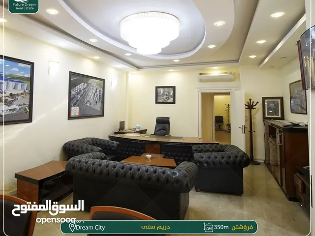 350 m2 More than 6 bedrooms Villa for Sale in Erbil Dream City