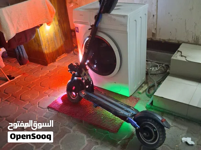 سكوتر CRONYللبيع مايشكي من شي سعره800قابل للتفاوض