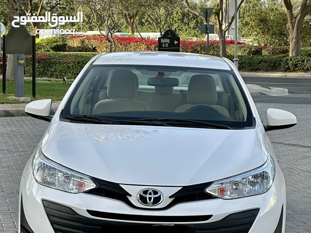 700/- AED EMI Toyota Yaris 1.5 E  GCC Specs  Well Maintained  Available with Zero%Downpayment