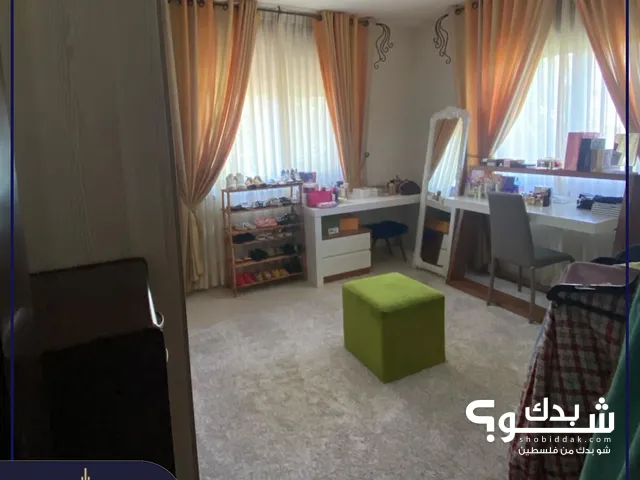 170m2 3 Bedrooms Apartments for Sale in Ramallah and Al-Bireh Al Masyoon