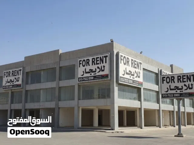 تجاري للايجار صالة عرض تقع في النوفليين لي  موقع ممتاز تصلح اكتر من نشاط