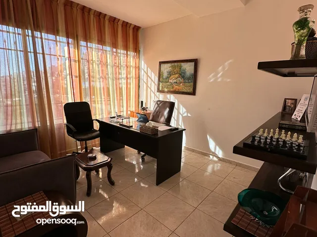 مكتب تجاري لايجار السنوي