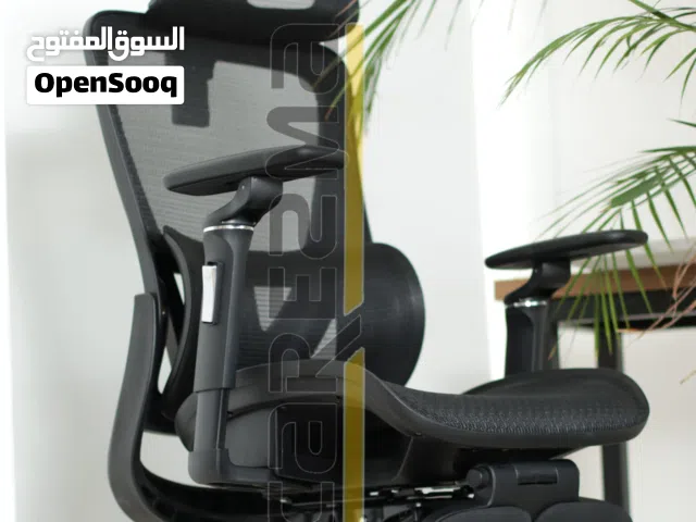 A K81-1 FULL BLACK MANAGER MESH WITH FOOT REST CHAIR MMD2