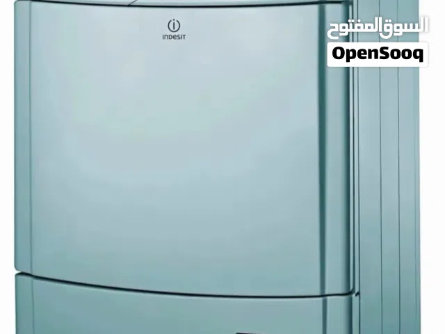 مجفف ملابس إنديست Indesit 8 كيلو بحالة ممتاز