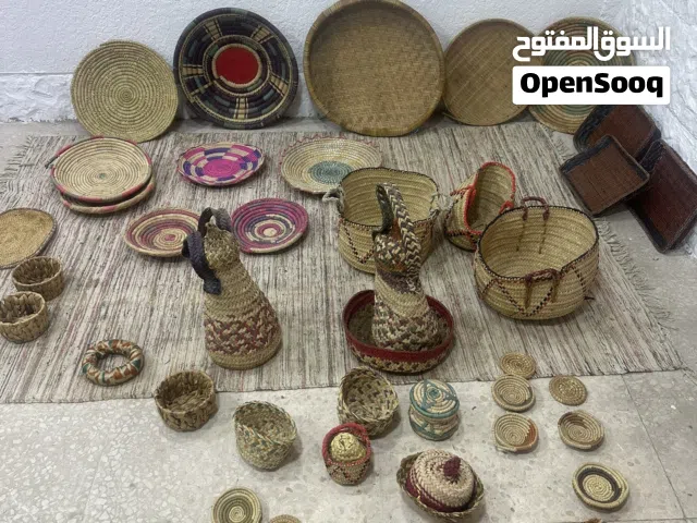 سلال قش صناعة يدويه ونحاسيات