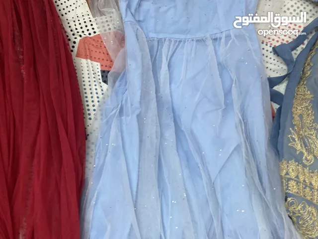 فساتين بناتية استخدام قليل جدا و حديث ف