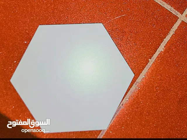 Ceramic Tiles 3 boxes each box 29pcs round shape(size 200×230mm)