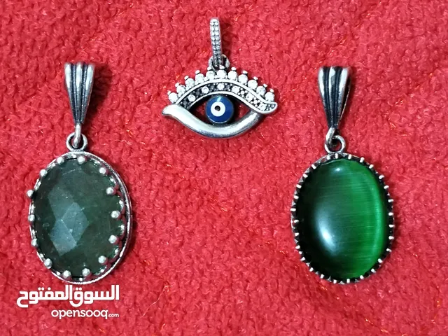 تعليقات فضه بحجر طبيعي مميز جدا