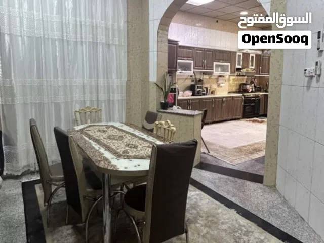 250 m2 More than 6 bedrooms Townhouse for Sale in Basra Kut Al Hijaj