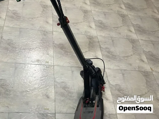 للبيع سكوتر استخدام شهرين فقط