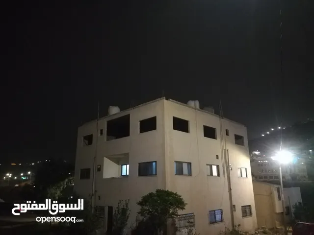 Building for Sale in Zarqa Shomer