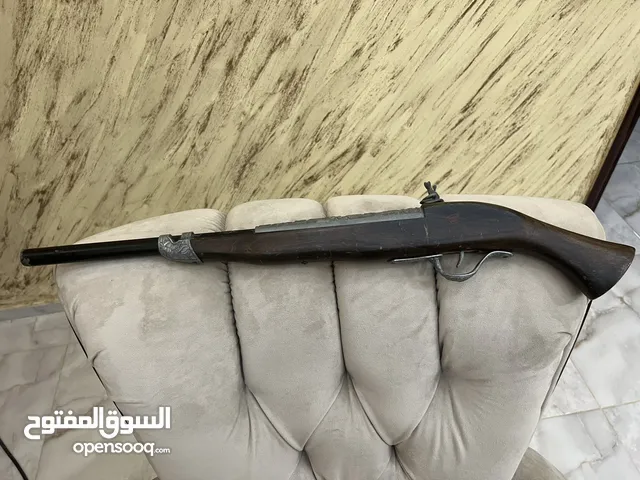 مسدس من خشب انتيكا