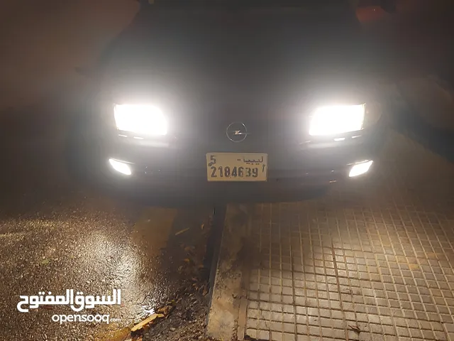 اوبل استرا