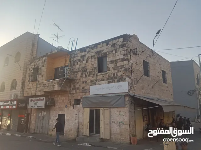 جلال ابو سنينة