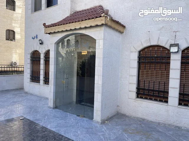 165 m2 3 Bedrooms Apartments for Rent in Amman Al Muqabalain