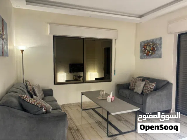 شقة للبيع بسعر لقطة – 55,000 دينار فقط (وقابلة للتفاوض) الموقع: شارع الأردن – من المالك مباشرة