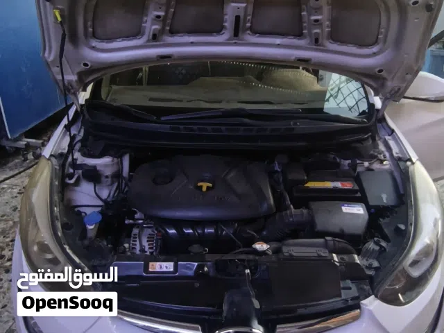 السلام عليكم شباب النترا البيع موديل 2015 واريد خليجي /