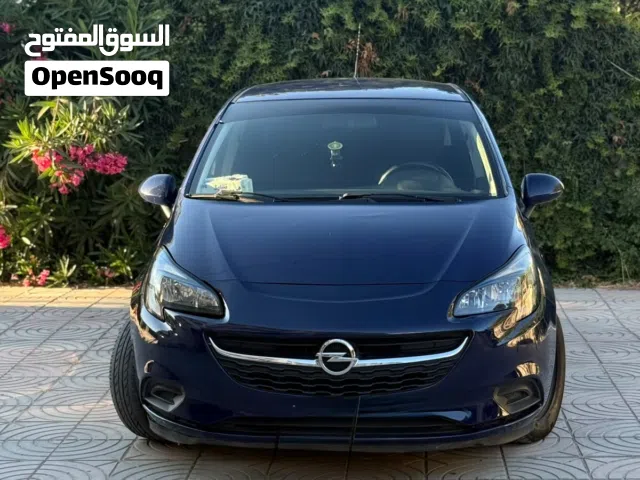 2015 أوبل كورسا Standard