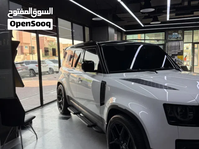 2023 لاند روفر ديفندر 110 X-Dynamic