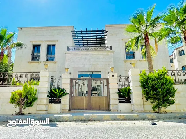 600m2 More than 6 bedrooms Villa for Sale in Amman Abdoun