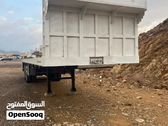 مقطورة ألمانية للبيع او للإيجار الشهري  Trailla for  rent