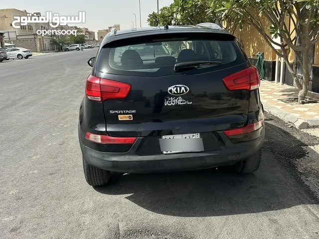سبورتاج 2015 اسود مكينه 1.6