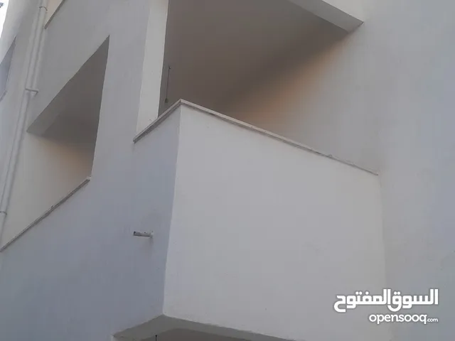 550 m2 3 Bedrooms Villa for Rent in Tripoli Al-Seyaheyya