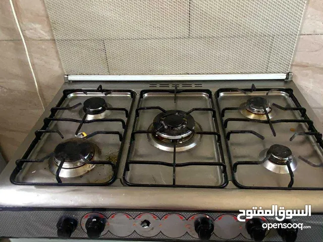 طقم كونر مع السجاده وغاز للبيع بداعي السفر