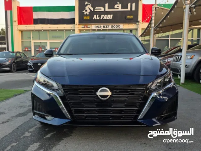 2022, Nissan, Altima, SR