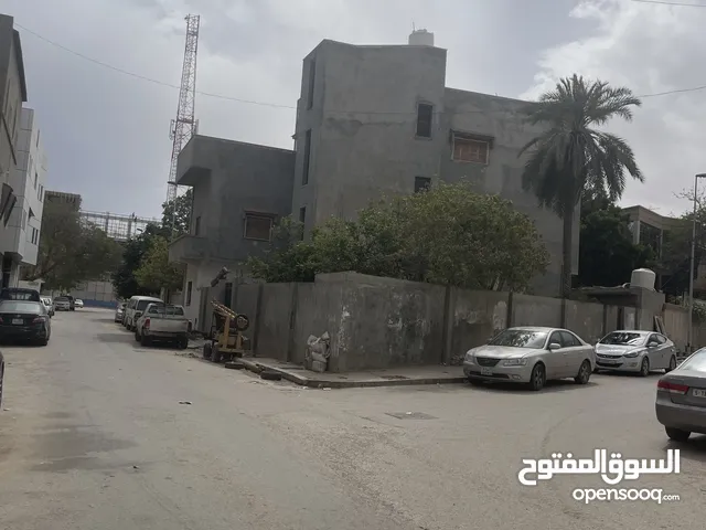 145 m2 More than 6 bedrooms Villa for Sale in Tripoli Bin Ashour