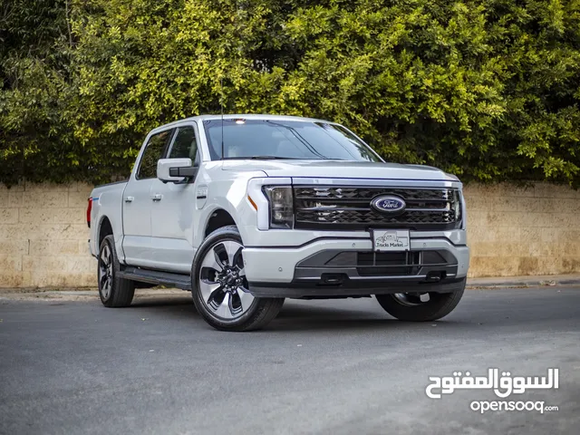 F150 2023 Lightning Platinum فورد لايتينينج