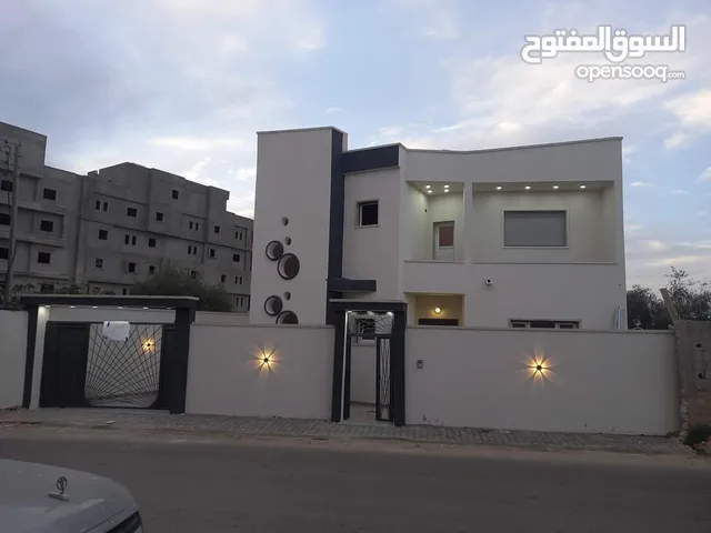 235 m2 Studio Townhouse for Rent in Tripoli Tajura