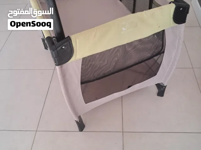 سرير اطفال