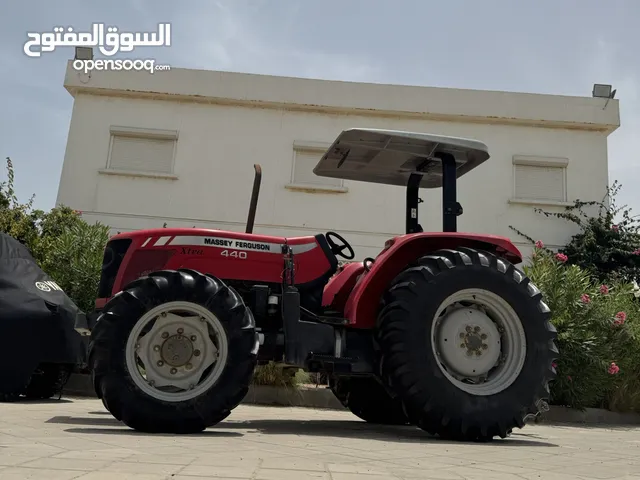 للبيع حراثه Massey Ferguson 440 Xtra 2014
