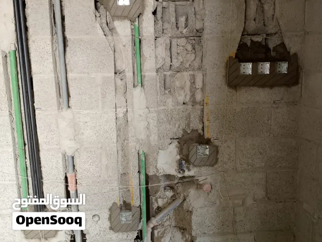 فني كهرباء جدة  العمل على مخططات المشروع اعمال الترمنيشن للوحات  شغل pvcشغلEmt تركيب بوكسات علي بؤج
