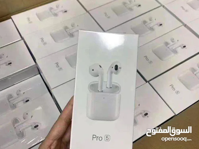 Apple airbuds pro 5  بلوتوث:  v5.0 شحن يدوم لمدة 7ساعات تقريبا العلبة تشحن السماعه 4 ل 5 مرات