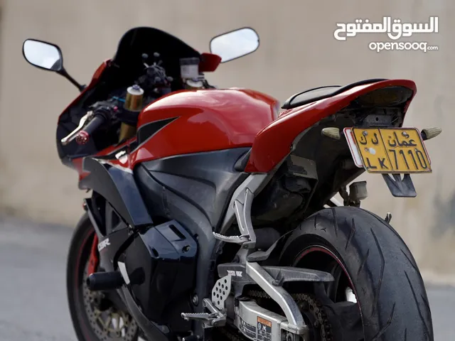 Honda CBR600RR 2012 in Al Dakhiliya