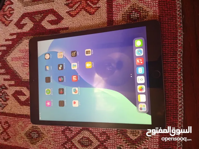 iPad 8 للبيع