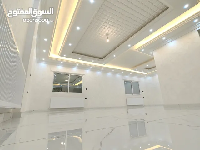 550m2 4 Bedrooms Apartments for Sale in Amman Shafa Badran