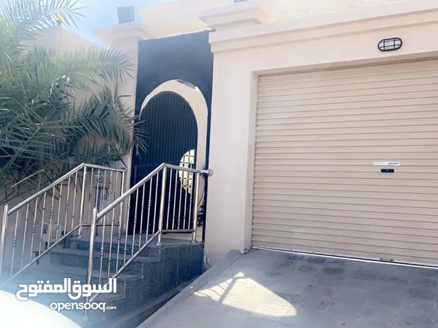 160 m2 3 Bedrooms Apartments for Rent in Al Madinah Shuran