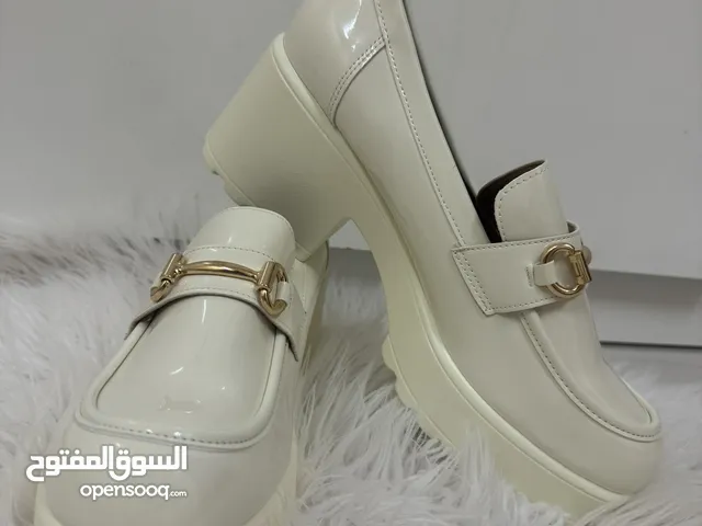 White With Heels in Al Batinah
