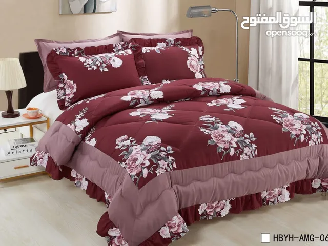 Factory  
Kingsize bed 
Brands comforter:240*260cm
Bedsheet:200*200*30cm
2 pillow cover 50*