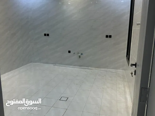 182 m2 4 Bedrooms Apartments for Rent in Al Riyadh Ar Rimal