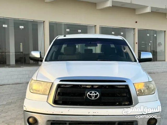 Toyota Tundra 2011 in Al Dhahirah